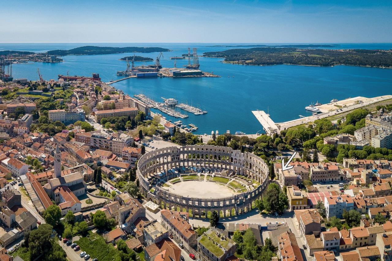 Superb Arena View Apartment Pula Exterior foto
